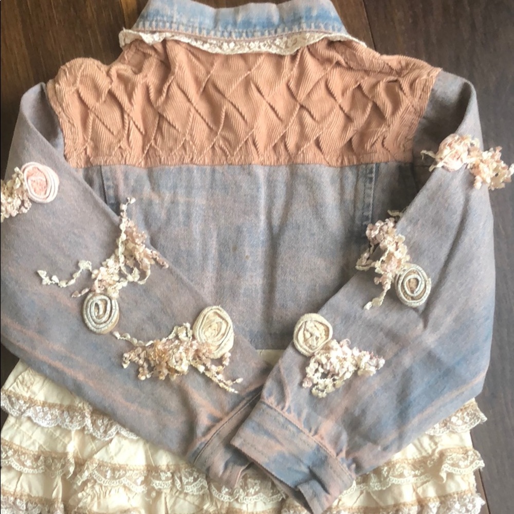 Jacket - Picture 5 of 8